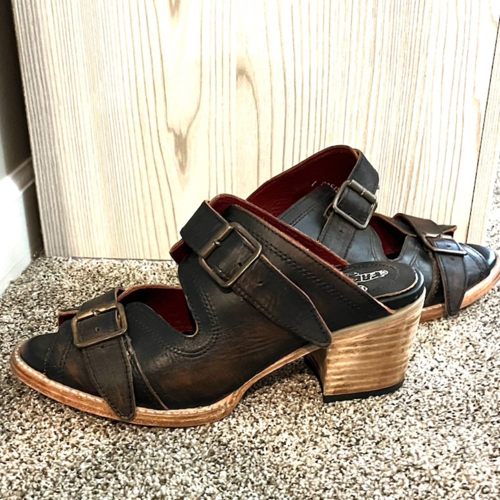 Freebird By Steven Caprice Leather Block Slide Sandal